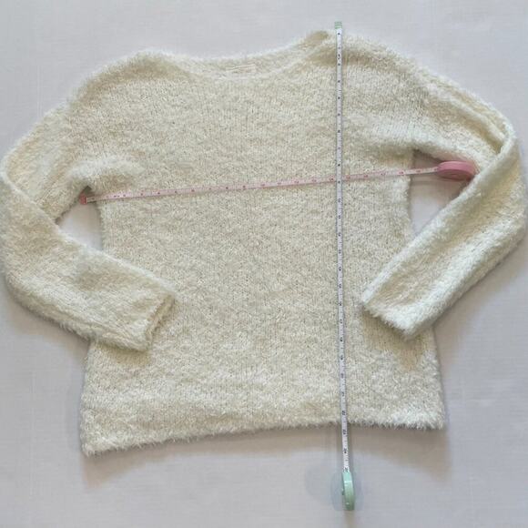Lou & Grey Ivory Fuzzy Boatneck Wool Blend Long Sleeve Oversized Sweater, XS - Picture 7 of 9